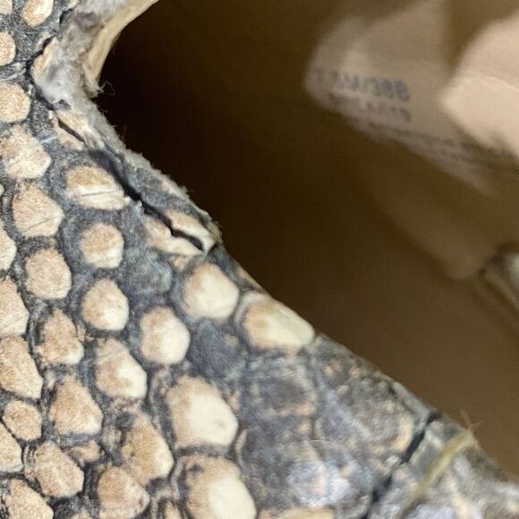 Karl Lagerfeld shoes women’s size 7.5 Leather Platform Loafer - Picture 13 of 13